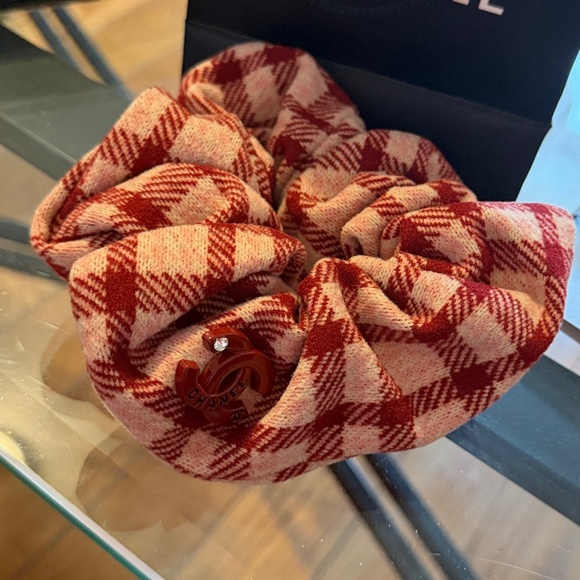 Hair band - Picture 2 of 3